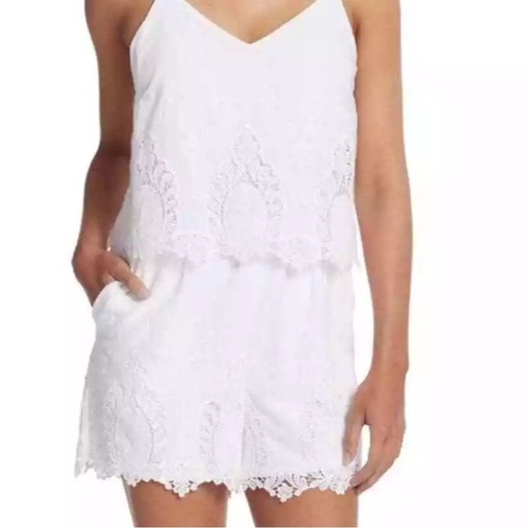 GRAY Saks Fifth Avenue White Lace appliqué Eyelet Crochet Romper • L